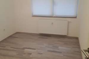 Perfekt geschnittene 2,5 Zi- Wohnung mit EBK ruhige Lage – Die vollständige Adresse der Immobilie erhältst du vom Anbieter., 51107 Ostheim, Köln – Vorschaubild 4
