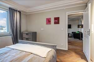 Möbliert: Neuwertig möblierte 2‑Zimmer Wohnung – mit Innenhoflage – Die vollständige Adresse der Immobilie erhältst du vom Anbieter., 81543 Siebenbrunn, München – Vorschaubild 4