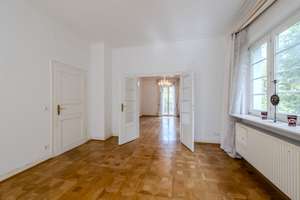 Freistehendes Einfamilienhaus mit Charme und einzigartigem Panoramablick – Die vollständige Adresse der Immobilie erhältst du vom Anbieter., 70192 Killesberg, Stuttgart – Vorschaubild 13