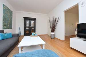 Wunderschöne, modern möblierte Altbauwohnung mit Balkon in Stuttgart Süd