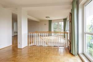 Bereit für ein Comeback! Freistehendes Einfamilienhaus mit rd.183 m² und Südgarten in Fischlaken – Die vollständige Adresse der Immobilie erhältst du vom Anbieter., 45239 Fischlaken, Essen – Vorschaubild 4