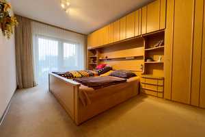 Ebersbach: Wohnen in sonniger, ruhiger Aussichtslage! Geräumige 2-Familien-DHH mit Terrasse, Balkon – Göppingen (Kreis) – Vorschaubild 8
