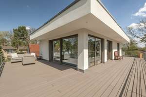 Exclusive villa featuring state-of-the-art technology and spacious rooms – Die vollständige Adresse der Immobilie erhältst du vom Anbieter., 14532 Kleinmachnow – Vorschaubild 27