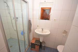 Modernisiertes Reihenmittelhaus in Wesseling-Keldenich – Die vollständige Adresse der Immobilie erhältst du vom Anbieter., 50389 Wesseling – Vorschaubild 9