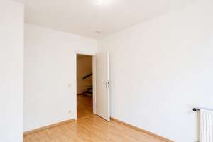 400 m² Grünblick: Reihenendhaus mit großem Garten in ruhiger Wohnsiedlung von Kaiserswerth – Die vollständige Adresse der Immobilie erhältst du vom Anbieter., 40489 Kaiserswerth, Düsseldorf – Vorschaubild 15