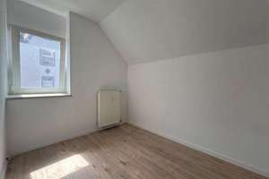 Investmentpaket zum Faktor unter 11! Drei lukrative Häuser auf einem Grundstück! – Die vollständige Adresse der Immobilie erhältst du vom Anbieter., 45884 Rotthausen, Gelsenkirchen – Vorschaubild 10