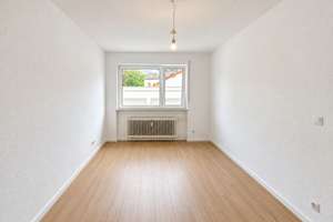 Modern renovierte 2-Zimmer-Wohnung mit Balkon & Duplex-Stellplatz – 60386 Fechenheim, Frankfurt am Main – Vorschaubild 6