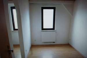 Dachgeschosswohnung in zentraler Lage in Ulm – König-Wilhelm-Straße 7, 89073 Oststadt, Ulm – Vorschaubild 4