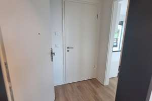 2 Zimmer mit Balkon und Einbauküche, frisch renoviert – Auf der Großen Heide 48, 33609 Mitte, Bielefeld – Vorschaubild 4
