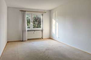 Großzügige 3 bis 4-Zimmer-Wohnung mit Terrasse und Einzelgarage in guter Lage – Die vollständige Adresse der Immobilie erhältst du vom Anbieter., 22453 Niendorf, Hamburg – Vorschaubild 7