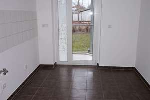 Frei ab 1.5.26 - Komplett zum Innenhof / Balkon an der Küche / Bad mit Fenster ! – Lutherstraße 30, 9126 Lutherviertel, Chemnitz – Vorschaubild 2