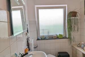 [Voll vermietet] 3-FH mit großem Balkon, Freisitzen und pflegeleichtem Garten – Die vollständige Adresse der Immobilie erhältst du vom Anbieter., 34346 Hannoversch Münden – Vorschaubild 11