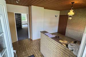 Haus in Ganderkesee mit Wintergarten, Garten, Werkstatt und zwei Garagen zu vermieten – Bogenweg 4, 27777 Ganderkesee – Vorschaubild 4