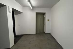 Modern, grün und mitten drin! Schöne 2,5 Zimmer-Erdgeschoss-Wohnung mit Terrasse und kleinem Garten – Die vollständige Adresse der Immobilie erhältst du vom Anbieter., 82256 Fürstenfeldbruck – Vorschaubild 7