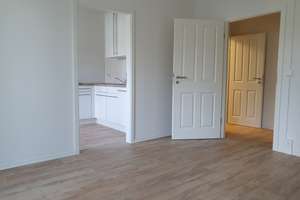 Renovierte Wohnung Mit Küche und Balkon. – Annaberger Str. 32, 9111 Zentrum, Chemnitz – Vorschaubild 3