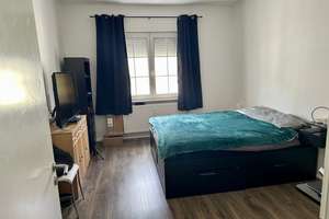 Hübsche Wohnung mit Balkon sucht neuen Mieter – Mainzer Straße 42, 42119 Elberfeld, Wuppertal – Vorschaubild 1
