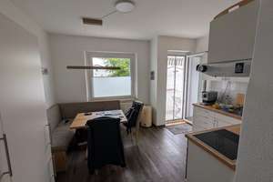 Modernisierte Wohnung mit Einbauküche im 1. OG – Bgm.-Smidt-Straße 288, 27568 Mitte, Bremerhaven – Vorschaubild 3