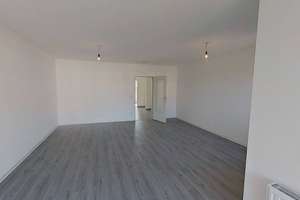Großzügiges Raumwunder: Lichtdurchflutete 2-Zimmer-Wohnung mit Balkon in Paderborn-Dahl – Hardehauser Weg 8, 33100 Kernstadt, Paderborn – Vorschaubild 3