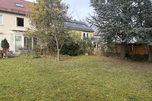 Gepflegte Doppelhaushälfte in begehrter Lage von München-Fürstenried – Die vollständige Adresse der Immobilie erhältst du vom Anbieter., 81475 Fürstenried-West, München – Vorschaubild 5