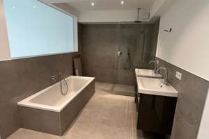 Moderne 4-Zimmer-Wohnung mit EBK, großem Garten und Terrasse  in Wuppertal – Roseggerstraße 17, 42289 Heckinghausen, Wuppertal – Vorschaubild 20