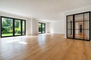 Sehr großzügige Doppelhaushälfte - Saniert für Dich – Die vollständige Adresse der Immobilie erhältst du vom Anbieter., 24105 Düsternbrook, Kiel – Vorschaubild 2