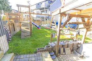Wovon Großfamilien träumen 
Einfamilienhaus mit Garten, 2 Terrassen und mitten im Zentrum – Richthofenstr.  4, 42899 Lüttringhausen Mitte, Remscheid – Vorschaubild 3