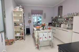 Belg. Viertel, exklusive 3-Raum-EG-Wohnung mit geh. Innenausstattung ,Terrassen, Garten und EBK – Aachenerstrasse 36, 50674 Köln – Vorschaubild 6
