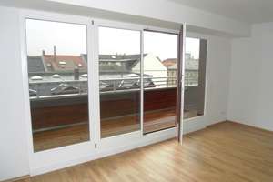 Wunderschöne 2-Zimmer-Wohnung im sanierten Fabrikgebäude mit Loggia !  – Eilenburger Straße 20b, 4317 Reudnitz-Thonberg, Leipzig – Vorschaubild 7