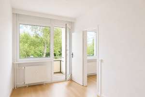 *** bezugsfreie 4 Zimmerwohnung mit TOP Infrastruktur zur Selbstverwirklichung *** – Die vollständige Adresse der Immobilie erhältst du vom Anbieter., 12619 Hellersdorf, Berlin – Vorschaubild 11