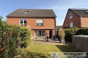 (D)EIN Zuhause in M'gladbach-Wickrath
Moderne Doppelhaushälfte - Energieeffizient & Neuwertig – Gustav-Karsch-Str. 38, 41189 Mönchengladbach – Vorschaubild 14