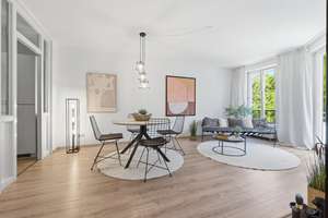 # 2 helle Zimmer # Bestlage direkt am Rhein #