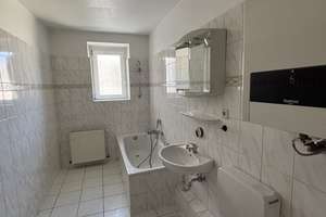 Innenstadt-Wohnung mit Highlight: Helle 3 Zimmer mit ruhiger Dachterrasse! – Rathausstr. 21, 58095 Mittelstadt, Hagen – Vorschaubild 5