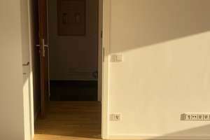 Sonnendurchflutete 2-Zimmer-Wohnung mit Einbauküche und Südwest Balkon in Köln-Raderthal – Raderthaler Straße 29, 50968 Raderthal, Köln – Vorschaubild 11
