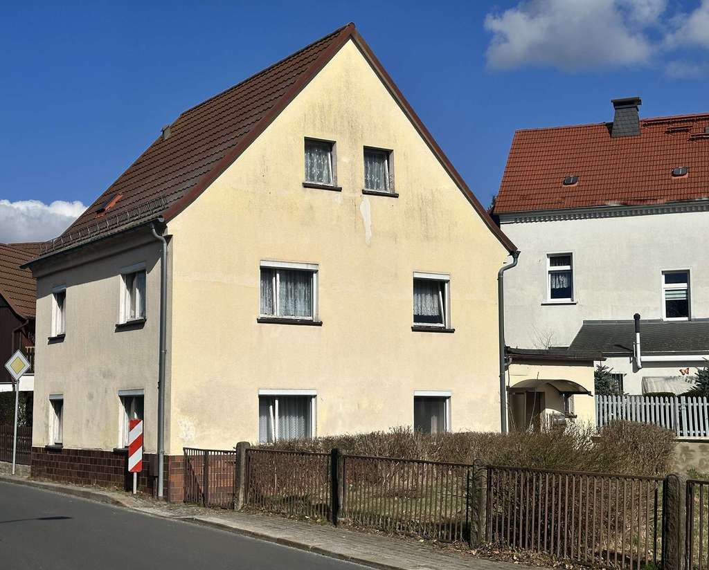 Immobilie in Pulsnitz - Einfamilienhaus als Sanierungsobjekt - Sanieren, einziehen, ankommen - Bild 3