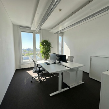 STOCK - Provisionsfrei - Plug & Play | Stammstrecke | Neubaustandard