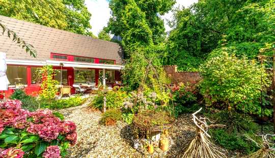Bild von Besonderes Atrium-Einfamilienhaus in zentraler Lage