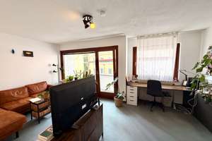 2-Zi. Südstadtwohnung mit Carport + Balkon! – 50678 Neustadt/Süd, Köln – Vorschaubild 2