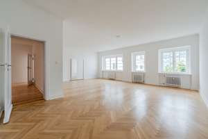 Wohnen mit Stil: Traumhafte Altbauwohnung in neuem Glanz - provisionsfrei