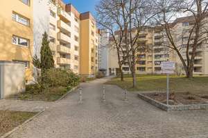 Frei für Ihre Pläne! Helle 2-Zimmer Wohnung mit Loggia – Die vollständige Adresse der Immobilie erhältst du vom Anbieter., 93051 Großprüfening-Dechbetten-Königswiesen, Regensburg – Vorschaubild 11