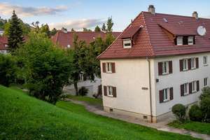 Wohnen am Hang - 3 Zimmer im EG!