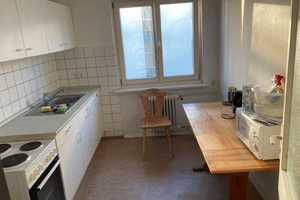 Zimmer 17,05 m² mit Balkon innerhalb einer 3er-WG // 2.OG re, Zimmer 1331 – Robert-Koch-Platz 8, 38440 Wolfsburg – Vorschaubild 4