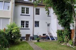 Bergisches Schmuckstück: Zwei-Familienhaus mit 7 Zimmern und großem Garten, zentral gelegen, saniert – Die vollständige Adresse der Immobilie erhältst du vom Anbieter., 42655 Solingen-Mitte, Solingen – Vorschaubild 16