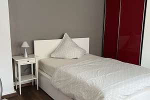 Kompaktes Wohnen: 1-Zimmer-Apartment in Düsseldorf-Unterrath – Mecklenburger Weg 28, 40468 Unterrath, Düsseldorf – Vorschaubild 2