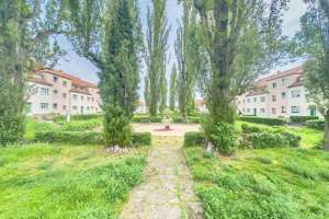 JETZT KAUFNEBENKOSTEN EINSPAREN! CA: 4,82% RENDITE - 3 ZI. WOHNUNG IN TOP LAGE MIT KLEINEM PARK – Dohnaer Platz 20, 1239 Prohlis-Nord, Dresden – Vorschaubild 5