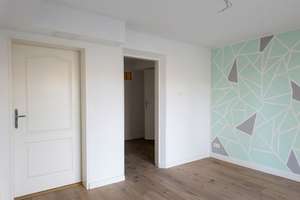 Exklusives Haus im Haus mit Altbaucharme direkt am Alsterlauf – Die vollständige Adresse der Immobilie erhältst du vom Anbieter., 22337 Ohlsdorf, Hamburg – Vorschaubild 19