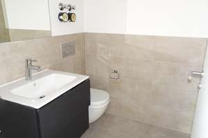 Modern & Charmant: 2 Zimmer + Süd-West-Balkon, Einbauküche, Neubauausstattung, Walk-In-Dusche,Aufzug – 60528 Niederrad, Frankfurt am Main – Vorschaubild 4