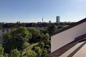 Ruhige Dachgeschosswohnung im Herzen von Zamdorf, mitten im Grünen. – Die vollständige Adresse der Immobilie erhältst du vom Anbieter., 81929 Englschalking, München – Vorschaubild 12