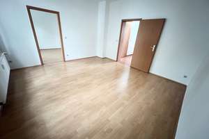 2-Raumwohnung in der KTV mit Laminat, Einbauküche, Duschbad und Balkon...!!! – Doberaner Str. 0, 18057 Kröpeliner-Tor-Vorstadt, Rostock – Vorschaubild 3