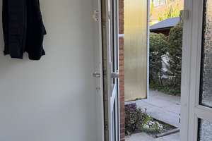 von Privat: Reihenmittelhaus mit 4 Zimmern in Hamburg Eidelstedt – Edelweissweg 15C, 22523 Eidelstedt, Hamburg – Vorschaubild 2
