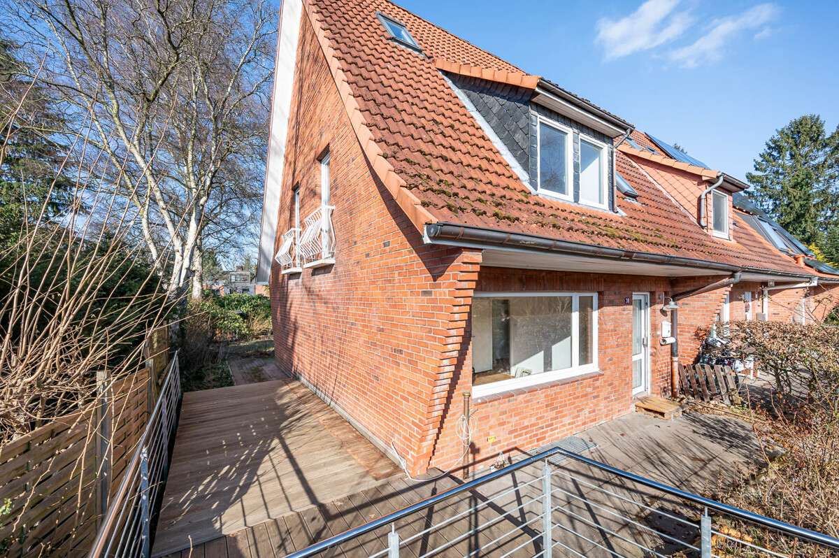 Familienfreundliches Reihenendhaus in Volksdorf zu erwerben!, Hamburg – Bild 1